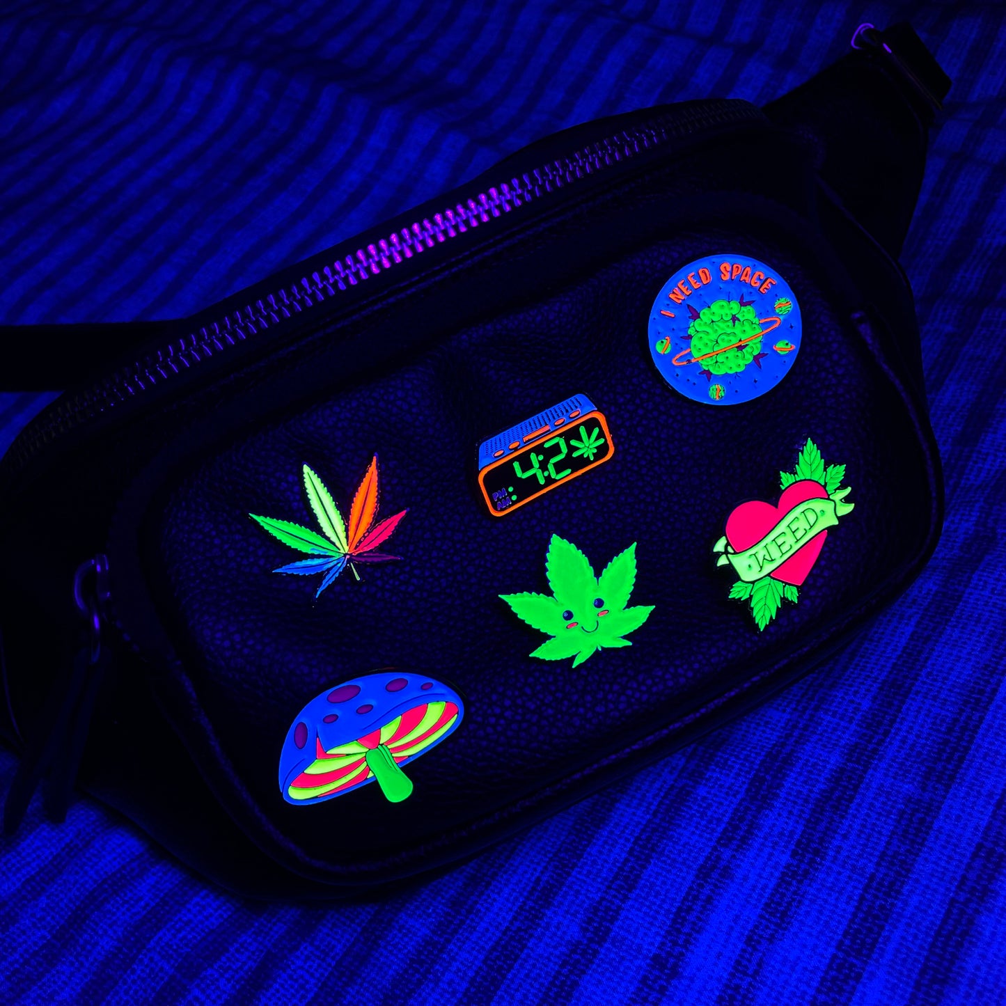 Pin Hoja Weed Multicolor