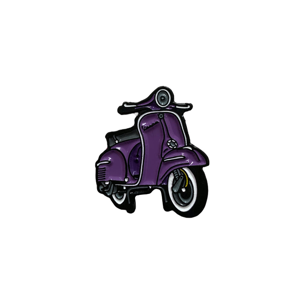 Pin Vespa Morada