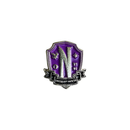 Pin Escudo Academia Nevermore (Merlina)