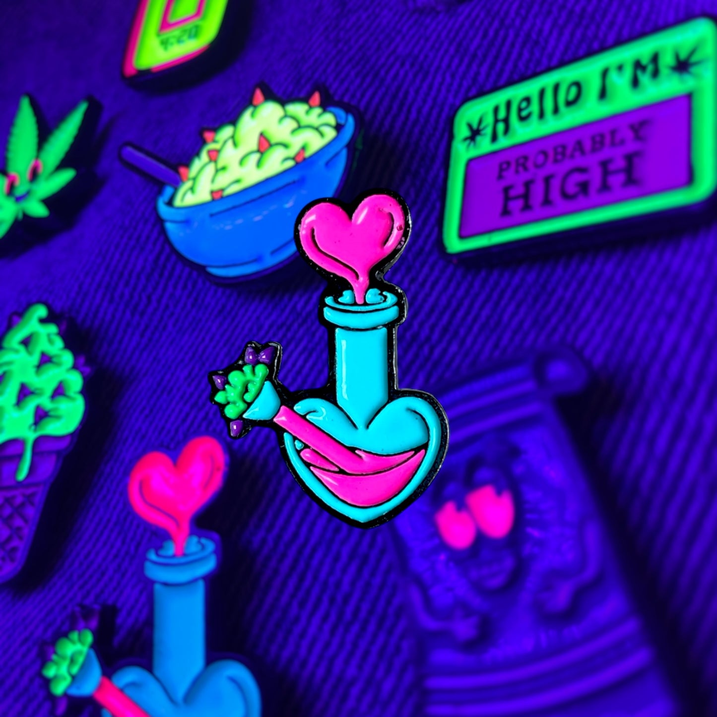 Pin Bong Love (Neón)