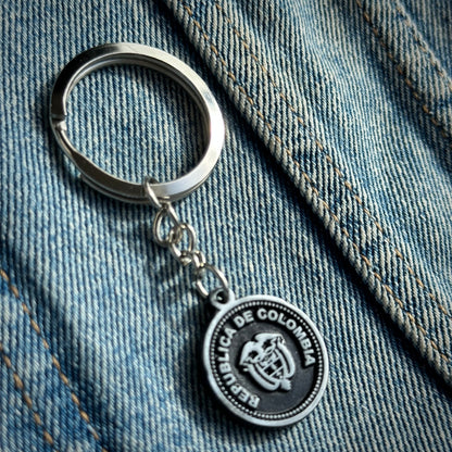 Llavero Moneda $50 (Antigua)